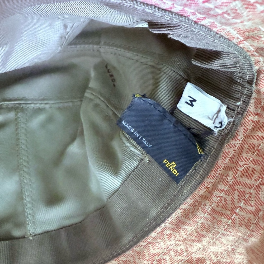 Rare FENDI 90's Vintage Bucket Hat never worn - Picture 6 of 13